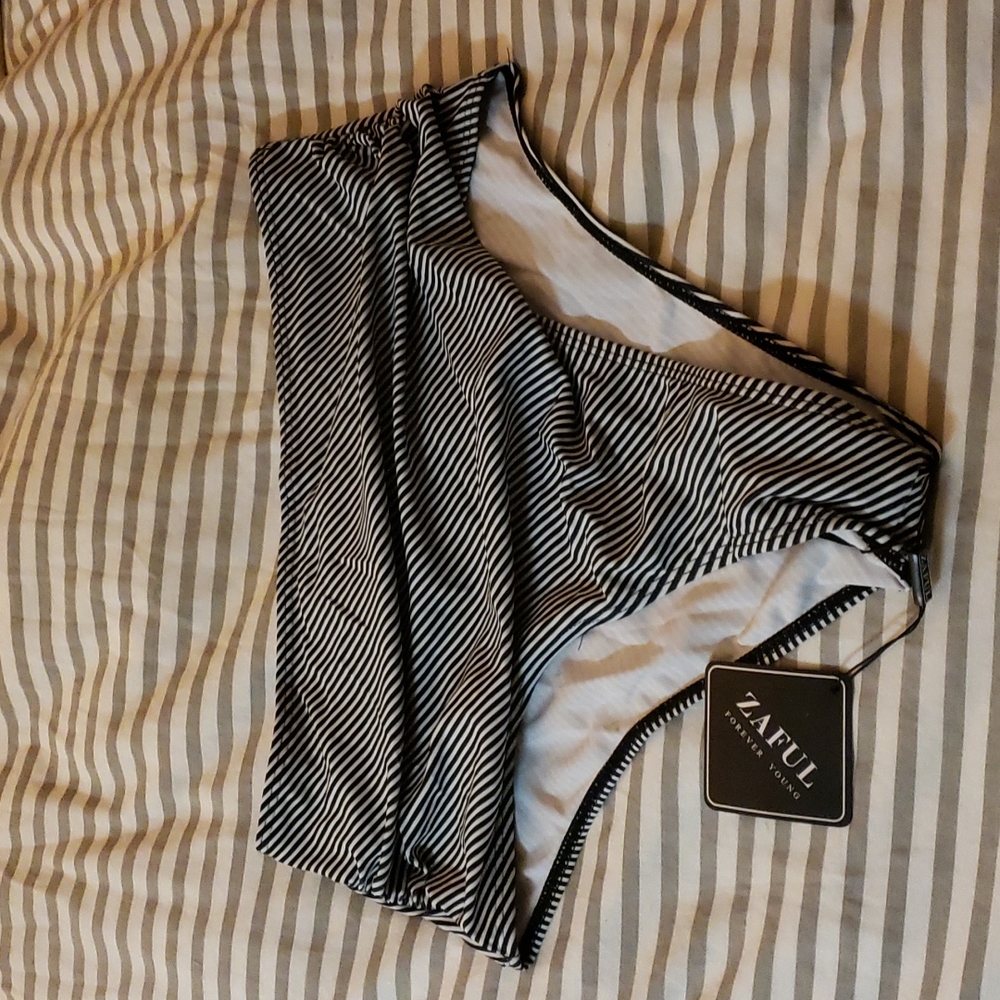 Zaful High waisted bikini bottoms size 8